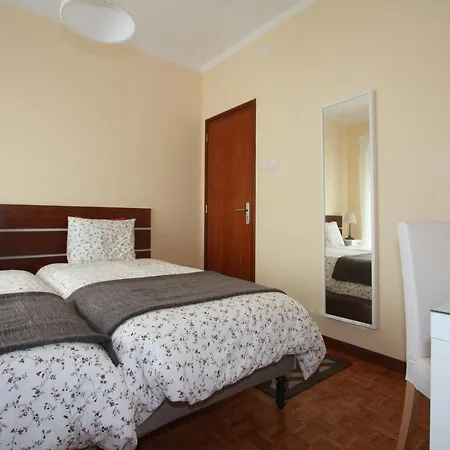 A Casa Do Centro * بينيش